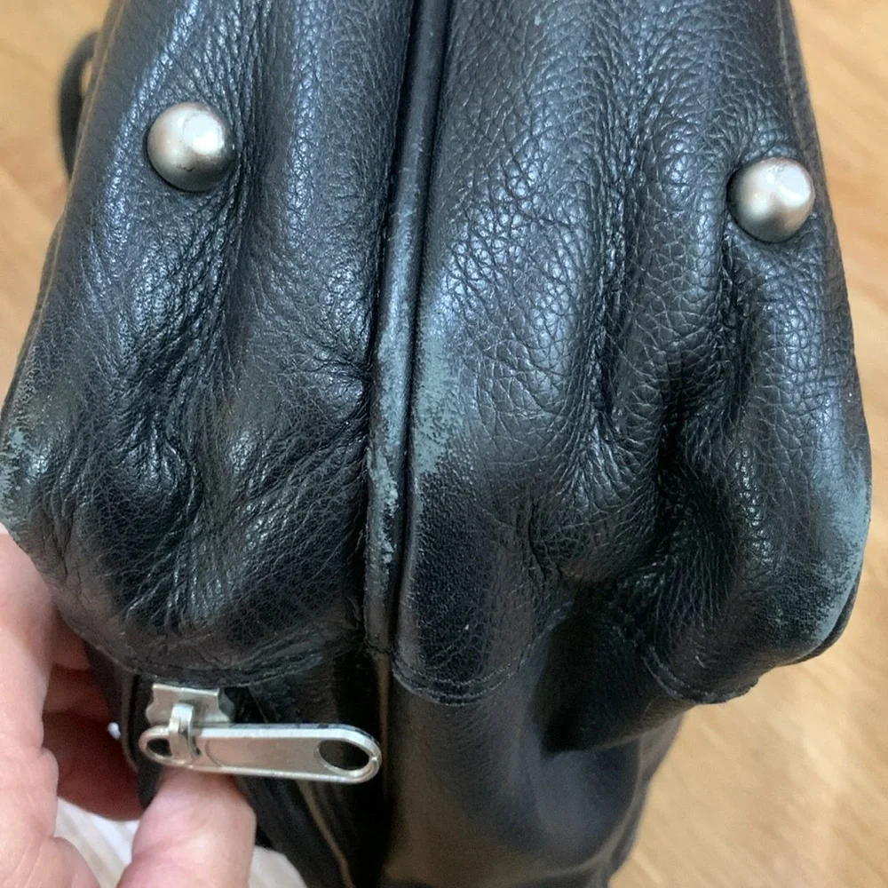 Black Leather Expandable Laptop Briefcase Bag